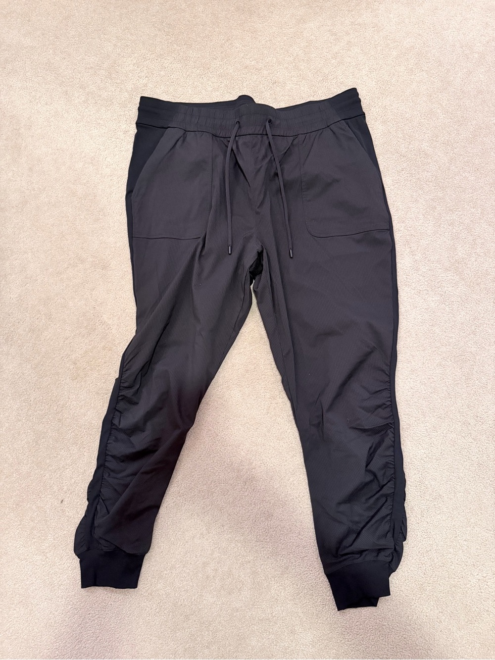 lululemon athletica Black Athletic Jogger Pants size 20 New without tags
